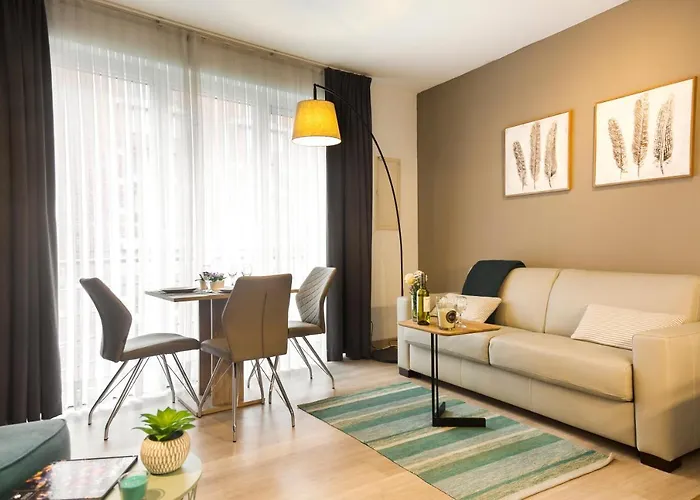 Center Design Residence